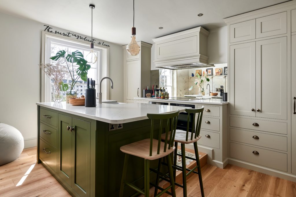 7 Tips for Designing a Functional and Stylish Kitchen - Aben Interiors